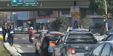 Las amenazas de los hinchas de Gimnasia en la entrada a Capital.