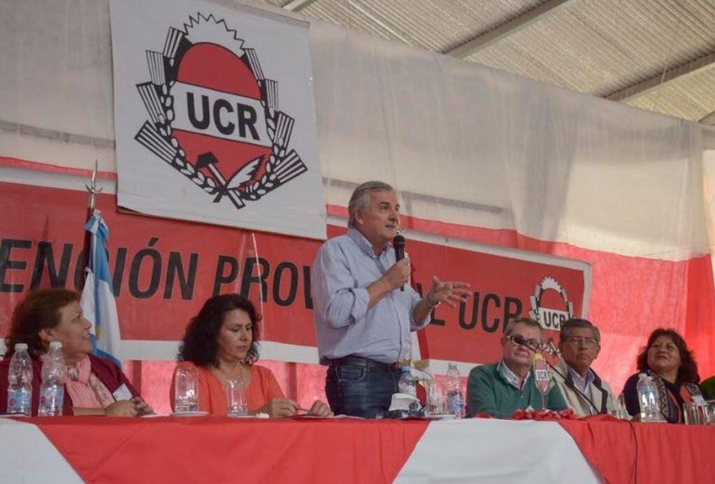 El gobernador Morales cerró con su mensaje la Convención Provincial de la UCR.