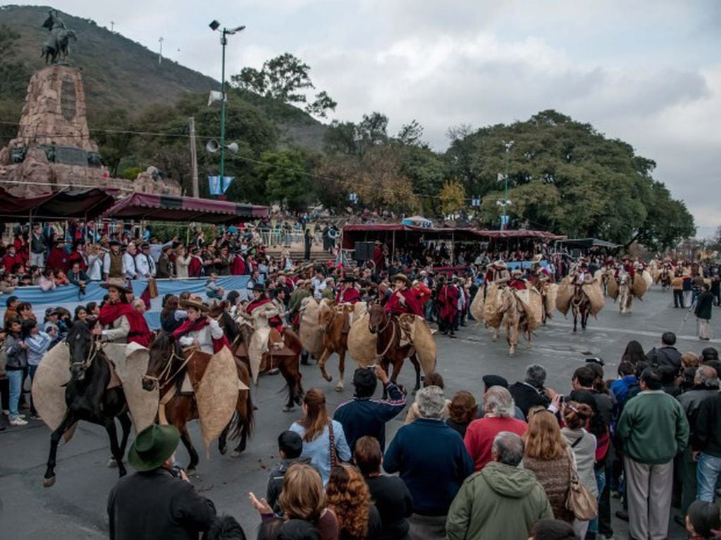 Desfile tradicional que se celebra en Salta cada 17 de junio. El año pasado asistieron más de 3 mil gauchos a homenajear al General.