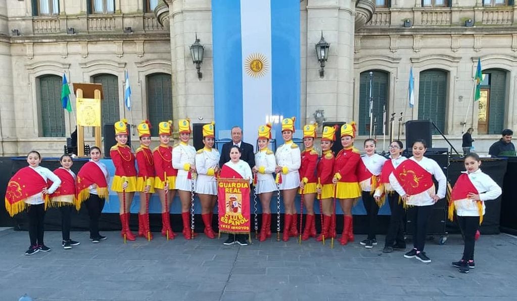 Colorinches tresarroyenses: Guardia Real del Club Español