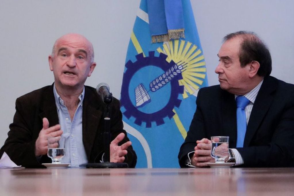 Alejandro Garzonio y Luis Tarrio, de Economía de Chubut.