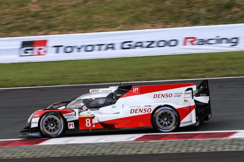 En Fuji, Japón, se había impuesto por la segunda fecha el coche 8 de Toyota; única victoria de Buemi, Nakajima y Hartley hasta ahora en la temporada.