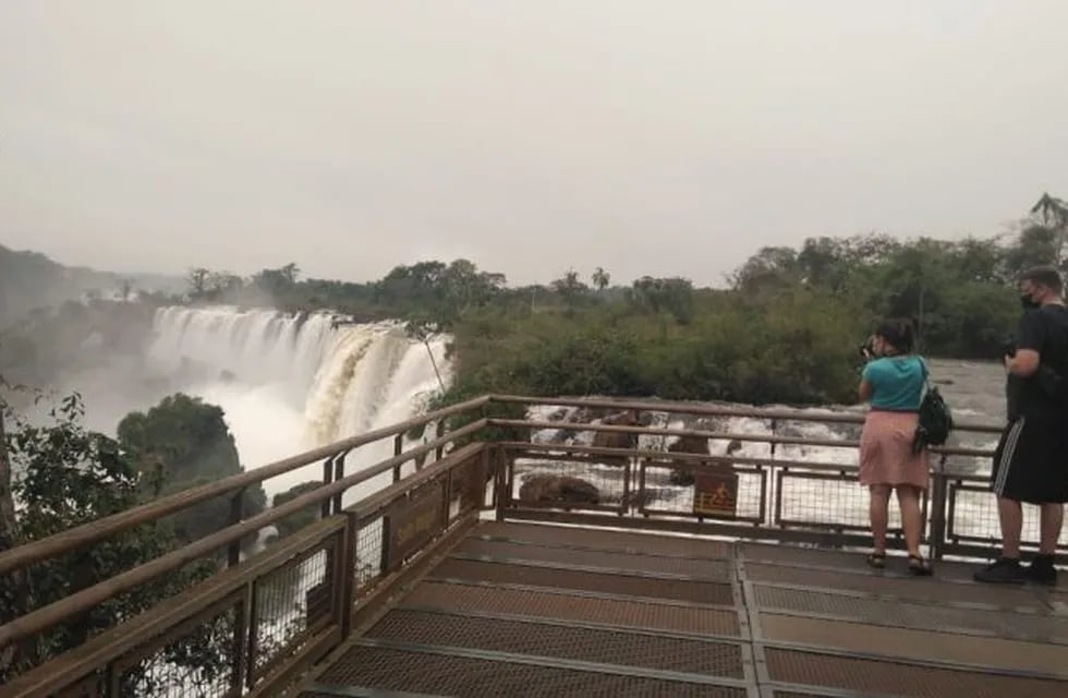 La cantidad de visitantes se redujo  este fin de semana en Cataratas del Iguazú.