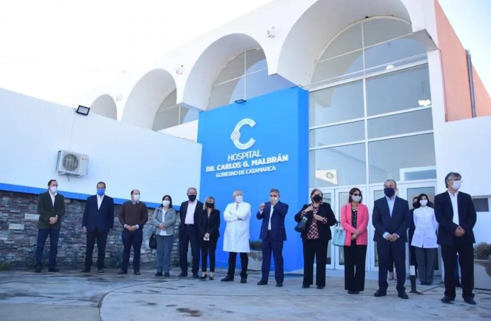 Inauguraron el Hospital Carlos Malbrán.