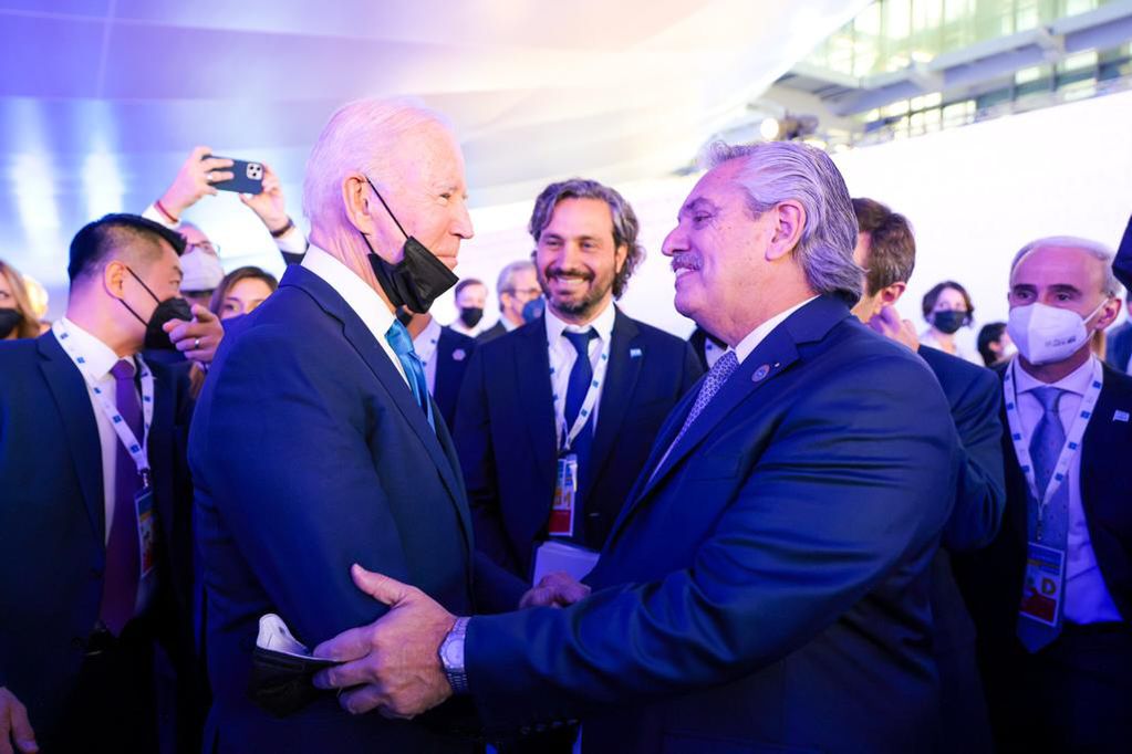 El Gobierno argentino buscará el apoyo de Joe Biden para la negociación con el FMI 
