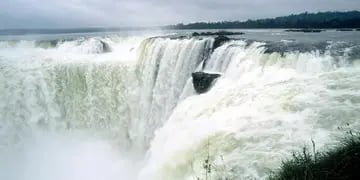 Puerto Iguazú: aún no hay fecha de reapertura de la Garganta del Diablo