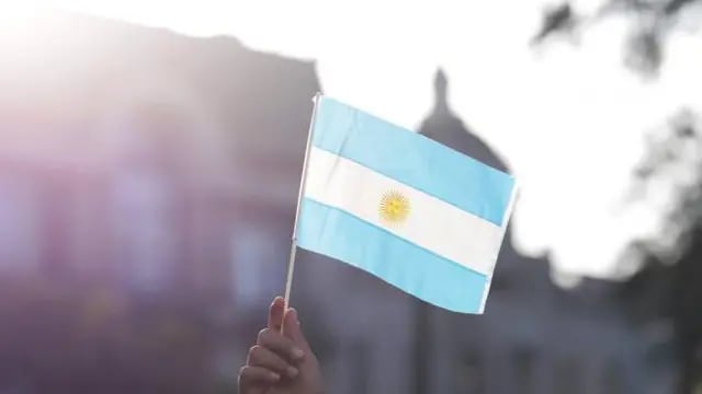 Se suspenden las clases por el partido de Argentina.