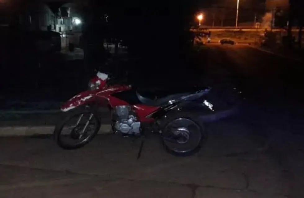 Accidente de tránsito en Posadas: una motociclista herido.