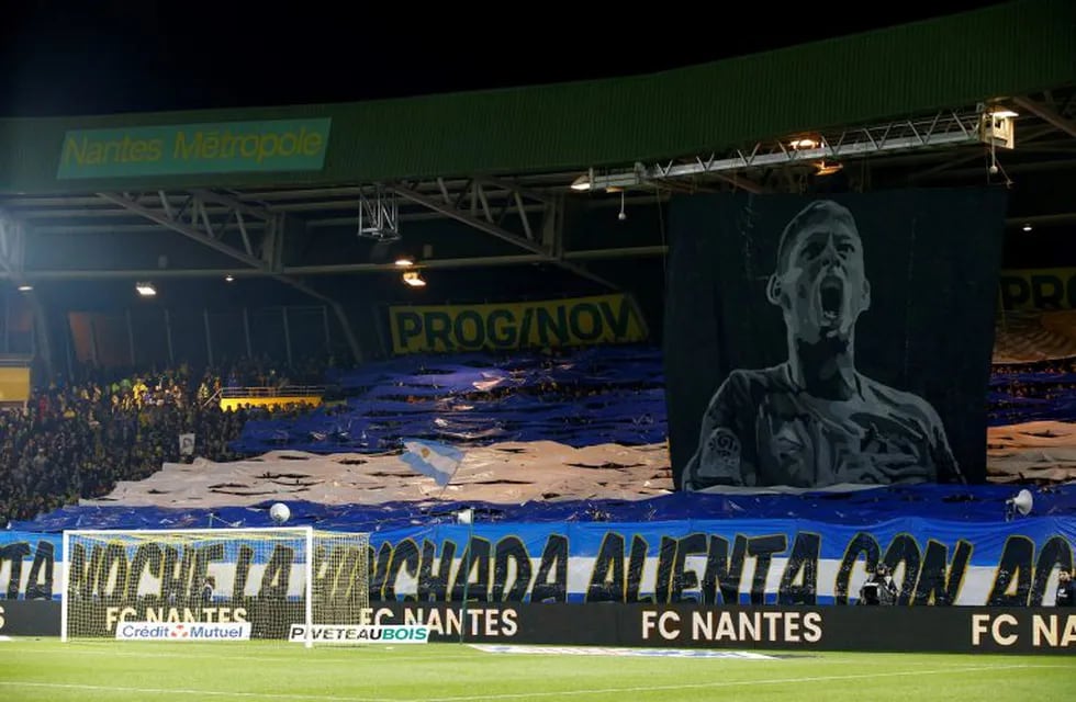 El emotivo homenaje del Nantes a Emiliano Sala. (REUTERS)