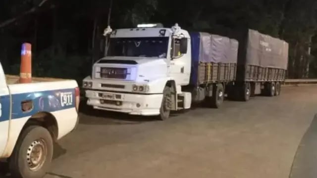 Dos de Mayo: incautan camión cargado con casi 30 toneladas de soja