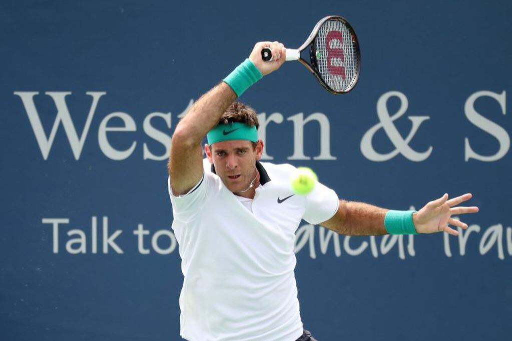 Juan Martín del Potro se metió en cuartos tras superar a Nick Kyrgios por 7-6, 6-7 y 6-2.