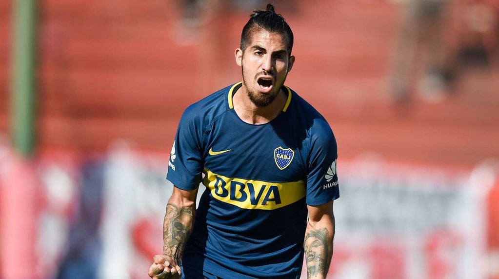 Junior Benítez, exBoca Juniors y actualmente en Atlético Tucumán, detenido por violencia de género.