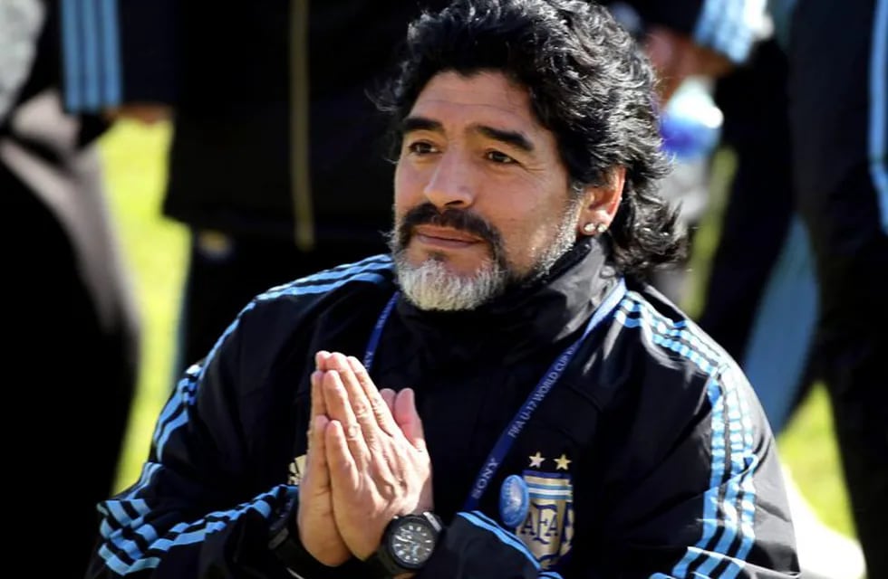 Diego Maradona quiere volver a ser el entrenador de la Selección. Foto: EFE.