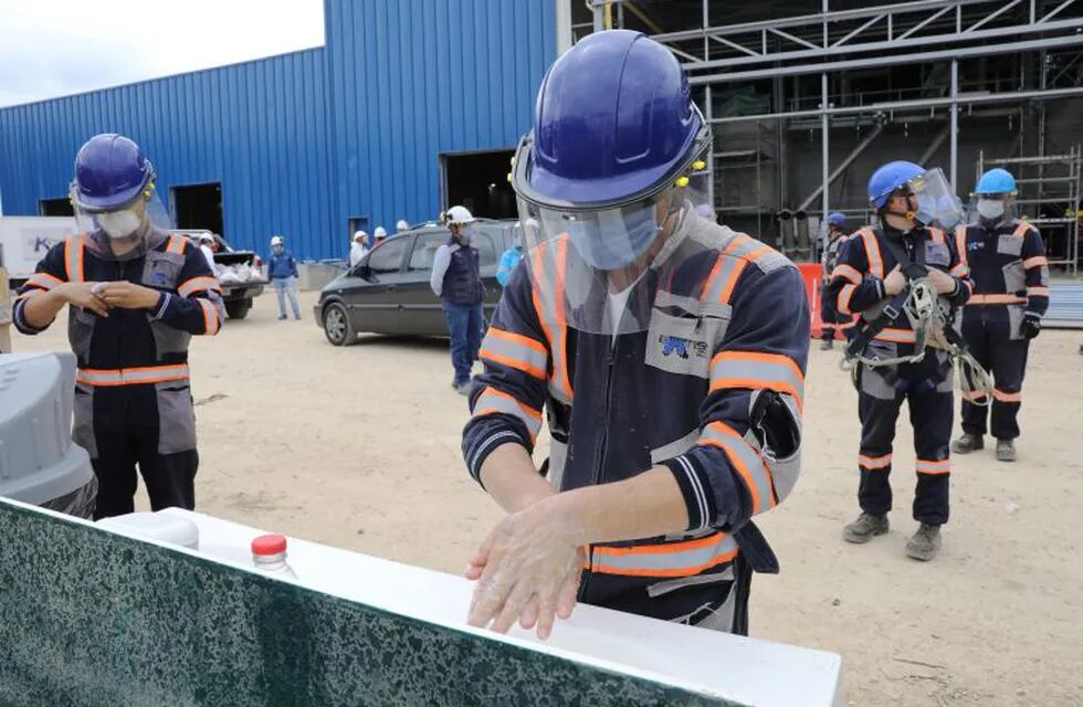 Requerierena los comerciantes de materiales para la construcción registrados en la provincia informen sobre la provisión de insumos