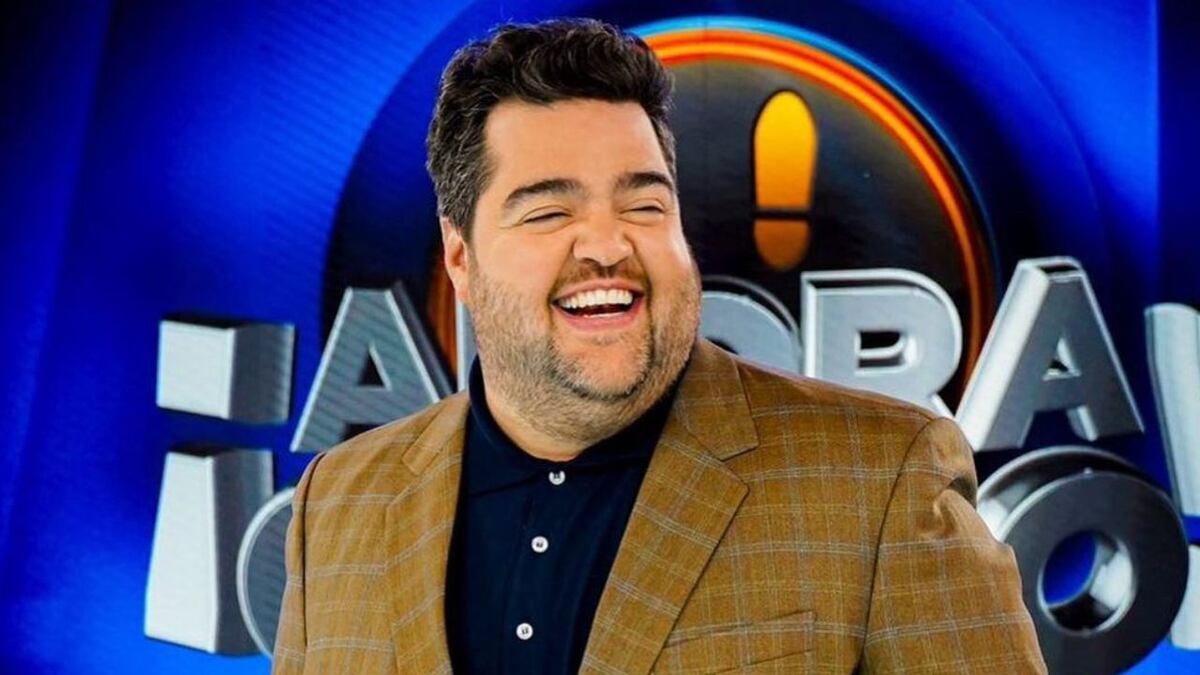 Pintaron la cara de Darío Barassi en un billete de 10 pesos y el ...