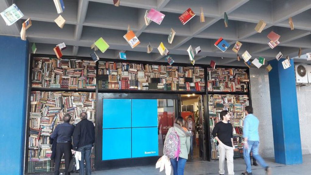 La Feria del libro en Rosario se podrá visitar hasta el 4 de junio.
