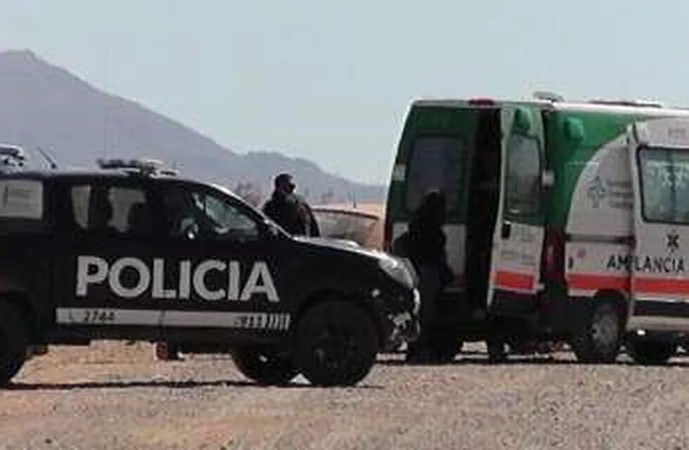 Policía y ambulancia Mendoza.