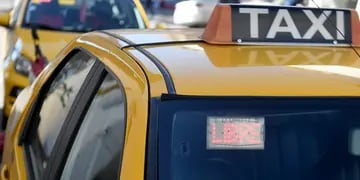 Aumentan un 40% taxis y remises