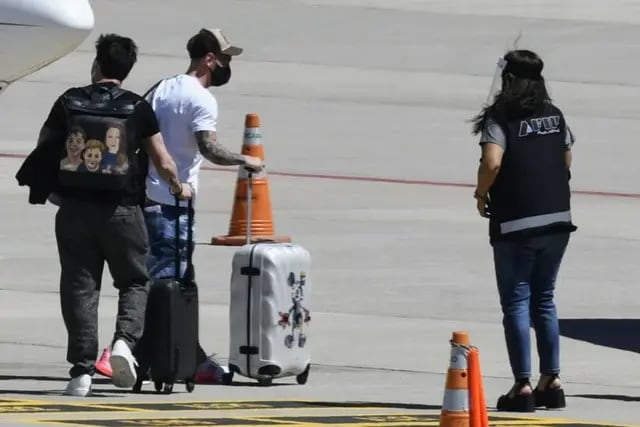 Lionel Messi en el Aeropuerto de Rosario