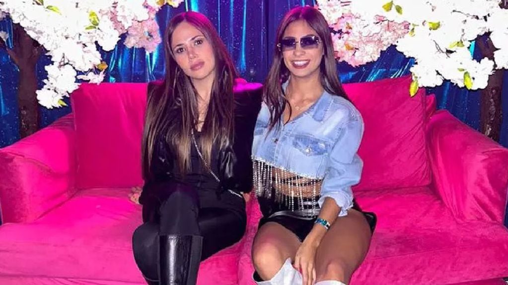 Romina Y Daniela juntas en la fiesta "Bresh"