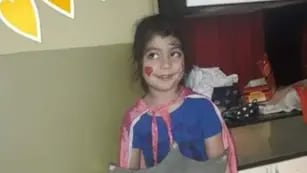 Jana, pequeña sanjuanina con  retraso madurativo, hidrocefalia e hiperactividad