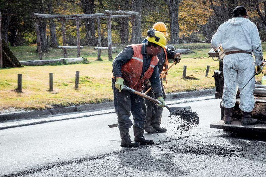 Ushuaia: continúan los trabajos de pavimentación