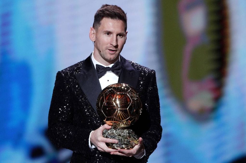 Lionel Messi durante la premiación del Balón de Oro 2021.