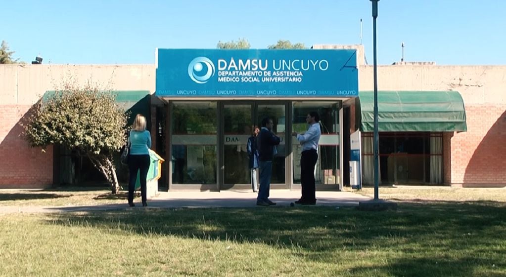 Tras la polémica por el arancel extra, Damsu cruzó al Círculo Odontológico de Mendoza