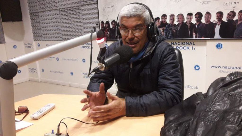 José Luis Romero, el relator de la TV Pública que es cordobés y se convirtió en tendencia en redes.