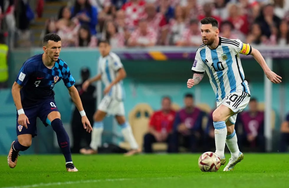 Lionel Messi abrió la cuenta para Argentina ante Croacia. (AP)