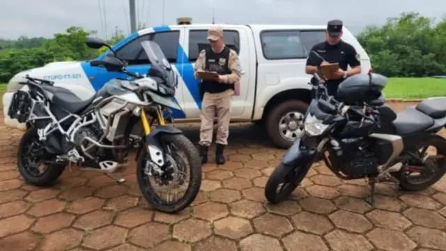 Puerto Iguazú: recuperan dos motocicletas que intentaban ser trasladadas ilegalmente hacia Paraguay