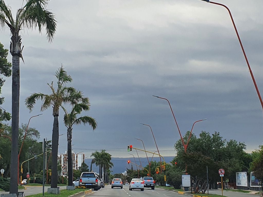 Jornada con amenaza de lluvias y tormentas en Villa Carlos Paz.