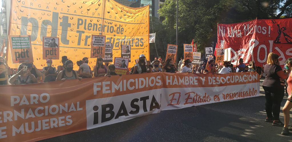 Cientos de mujeres comienzan a movilizarse en Córdoba exigiendo una reforma judicial feminista
