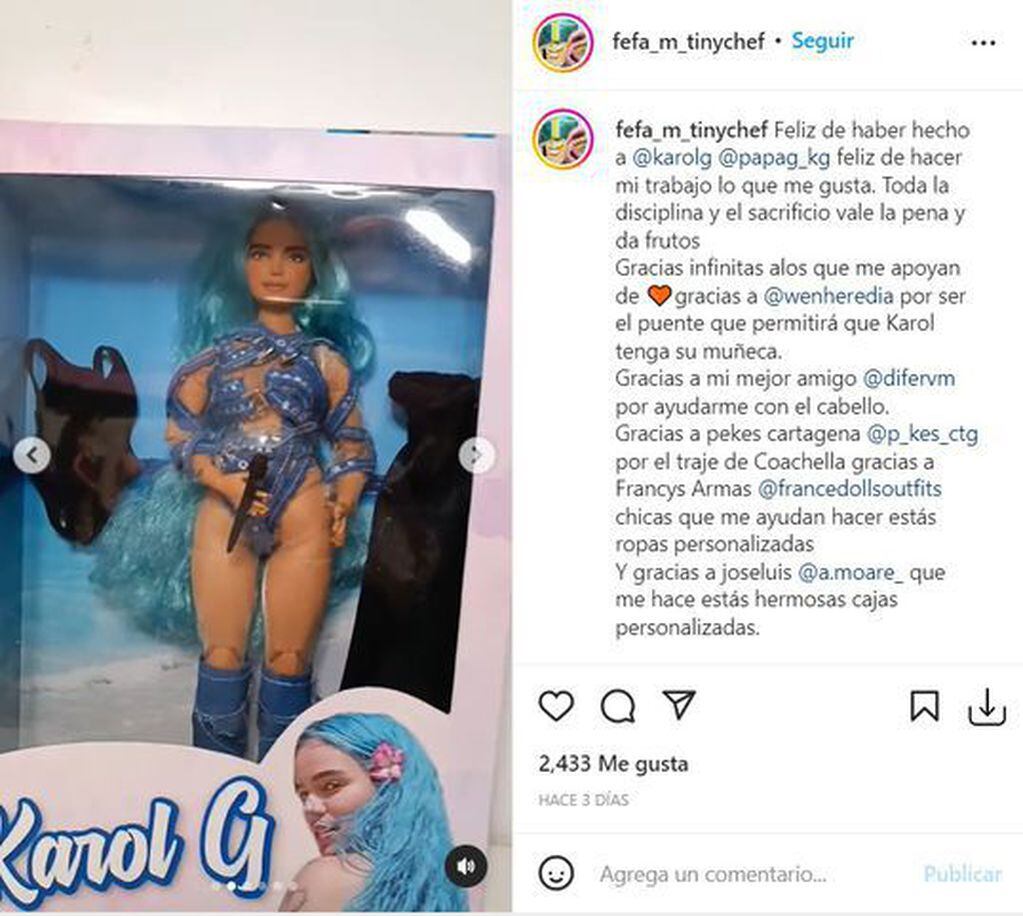 La muñeca barbie de Karol G.