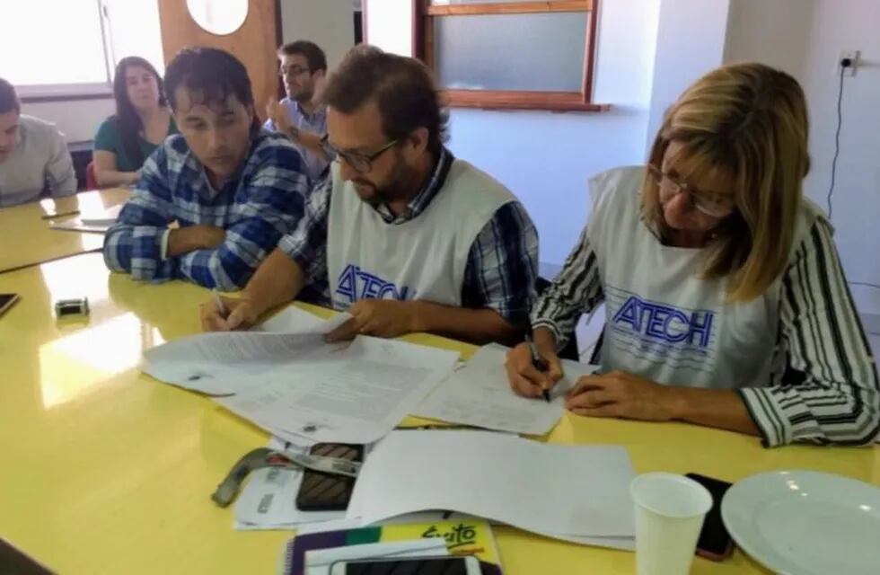 Gremios docentes de Chubut y el gobierno se encuentran nuevamente.
