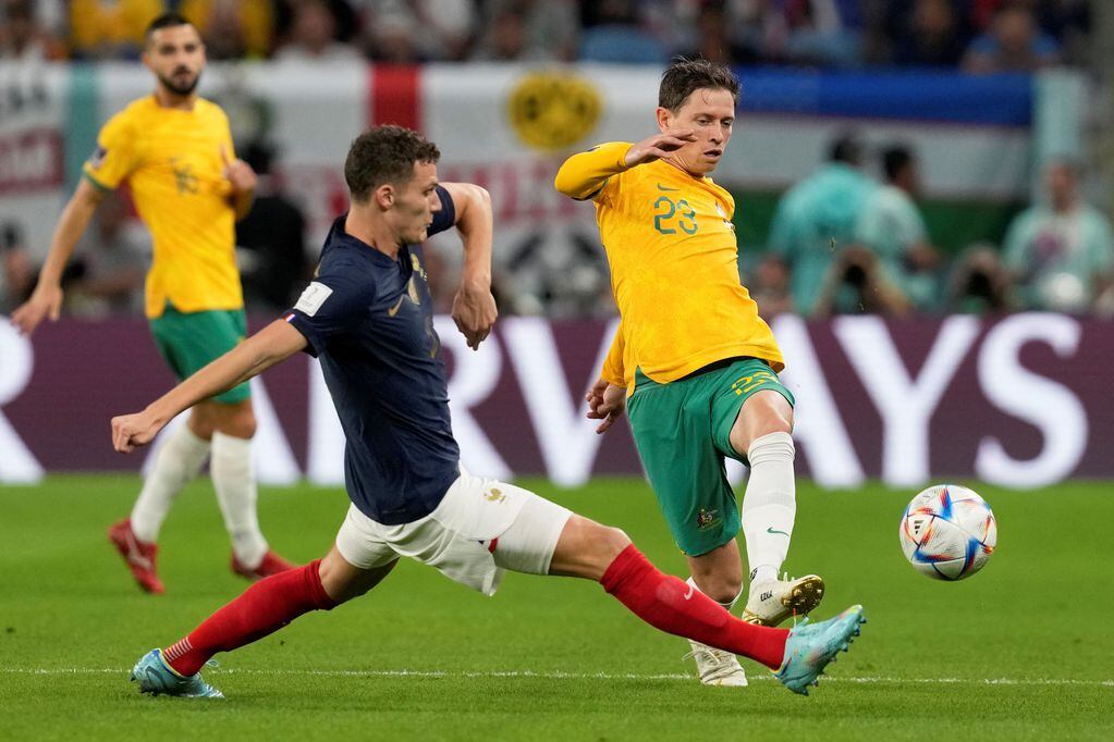 Australia dio el golpe en el inicio del partido ante Francia. (AP)