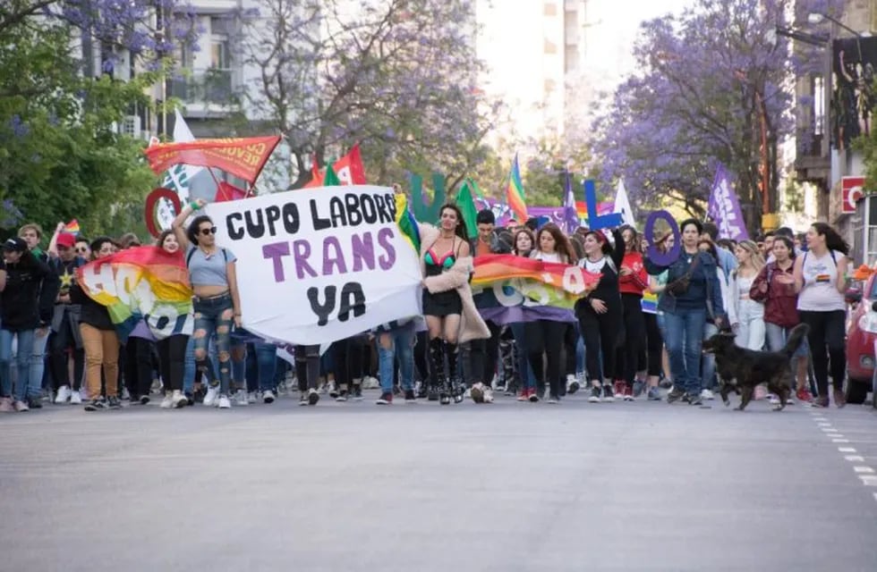 Marcha y festival del movimiento LGBTIQ