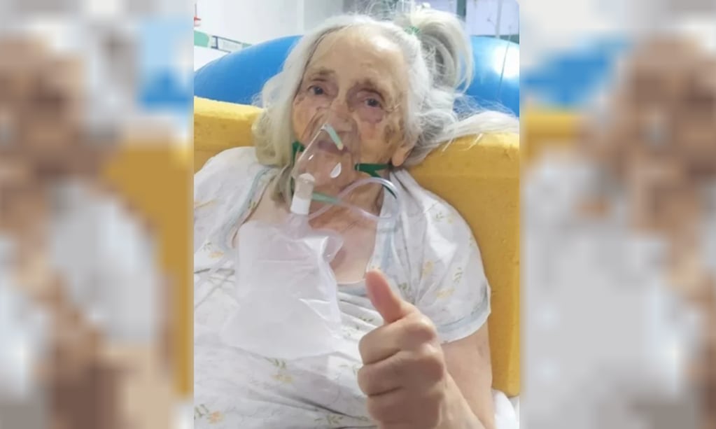 Dionatila Monsalve con 108 años salió exitosamente de su cirugía de cadera.