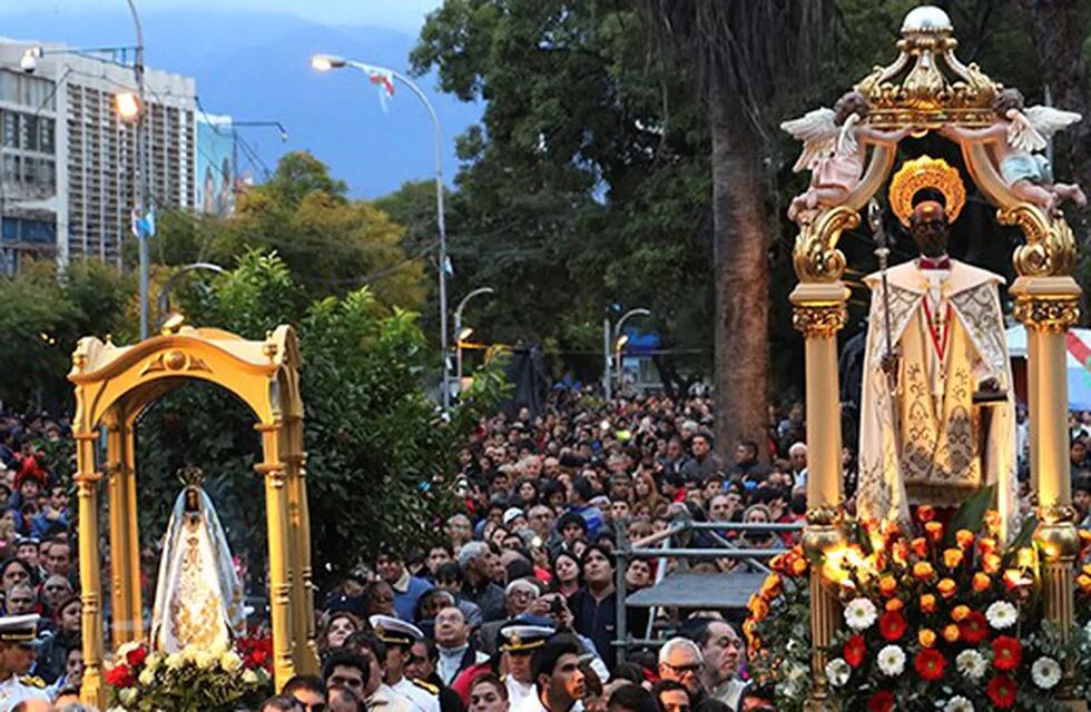 San Nicolas de Bari - procesión