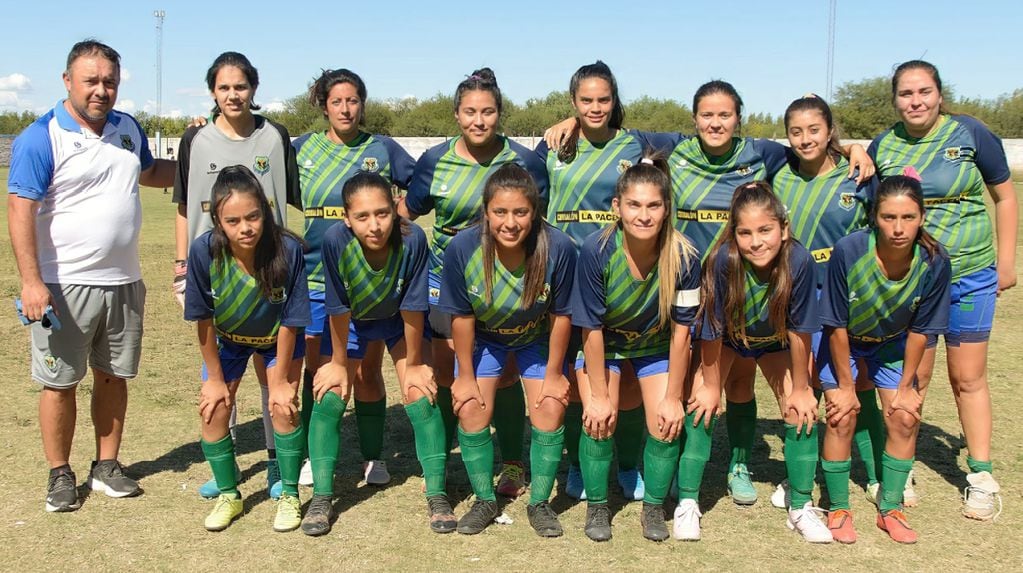 Las chicas siguen haciendo historia en el club Deportivo Los Amigos de Desaguadero.