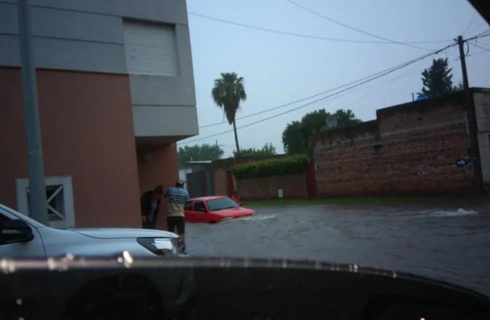 Calles de Gualeguaychú Inundadas\nCrédito: Vecinos