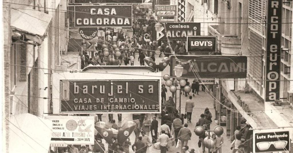 Peatonal San Martín 1980.