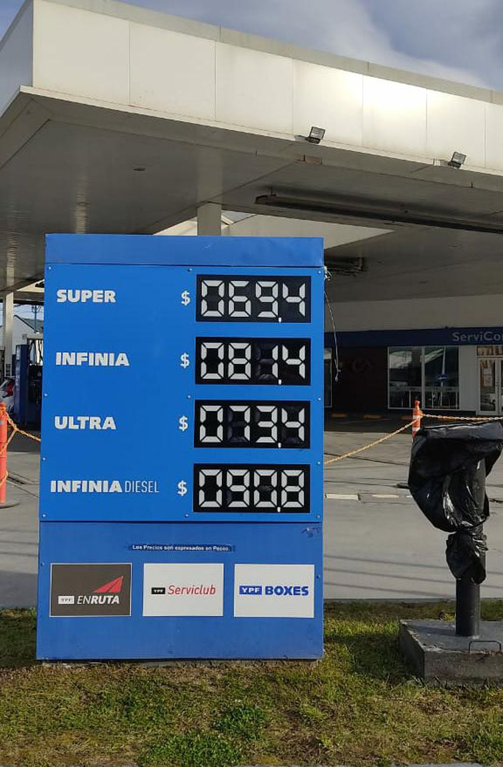 Los combustibles registraron una suba este 16 de abril de casi 5 pesos por litro en algunos productos.
