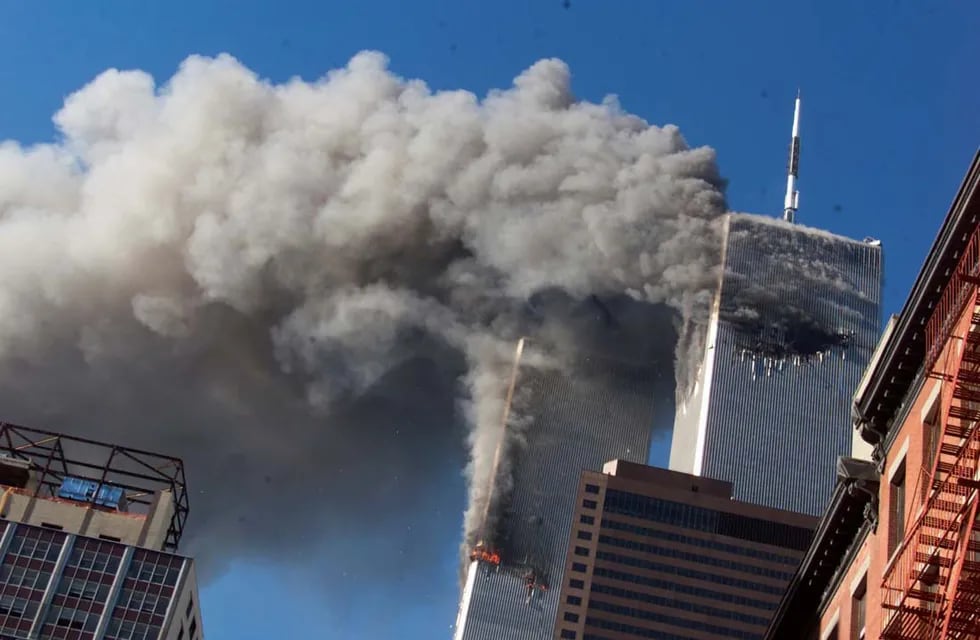 El 11 de septiembre de 2001, las icónicas torres gemelas del World Trade Center se convirtieron en el objetivo de un ataque terrorista que se cobró la vida de casi 3.000 personas. (AP)