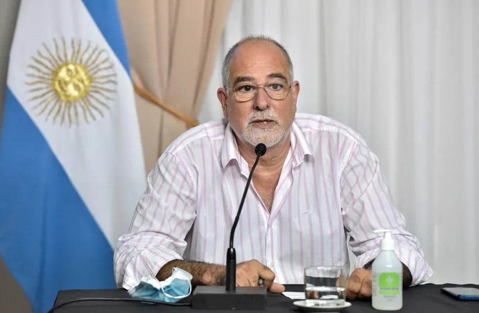 Carlos Bantar, director del Hospital San Martín de Paraná, es el autor del reporte que será publicado en una revista científica internacional.