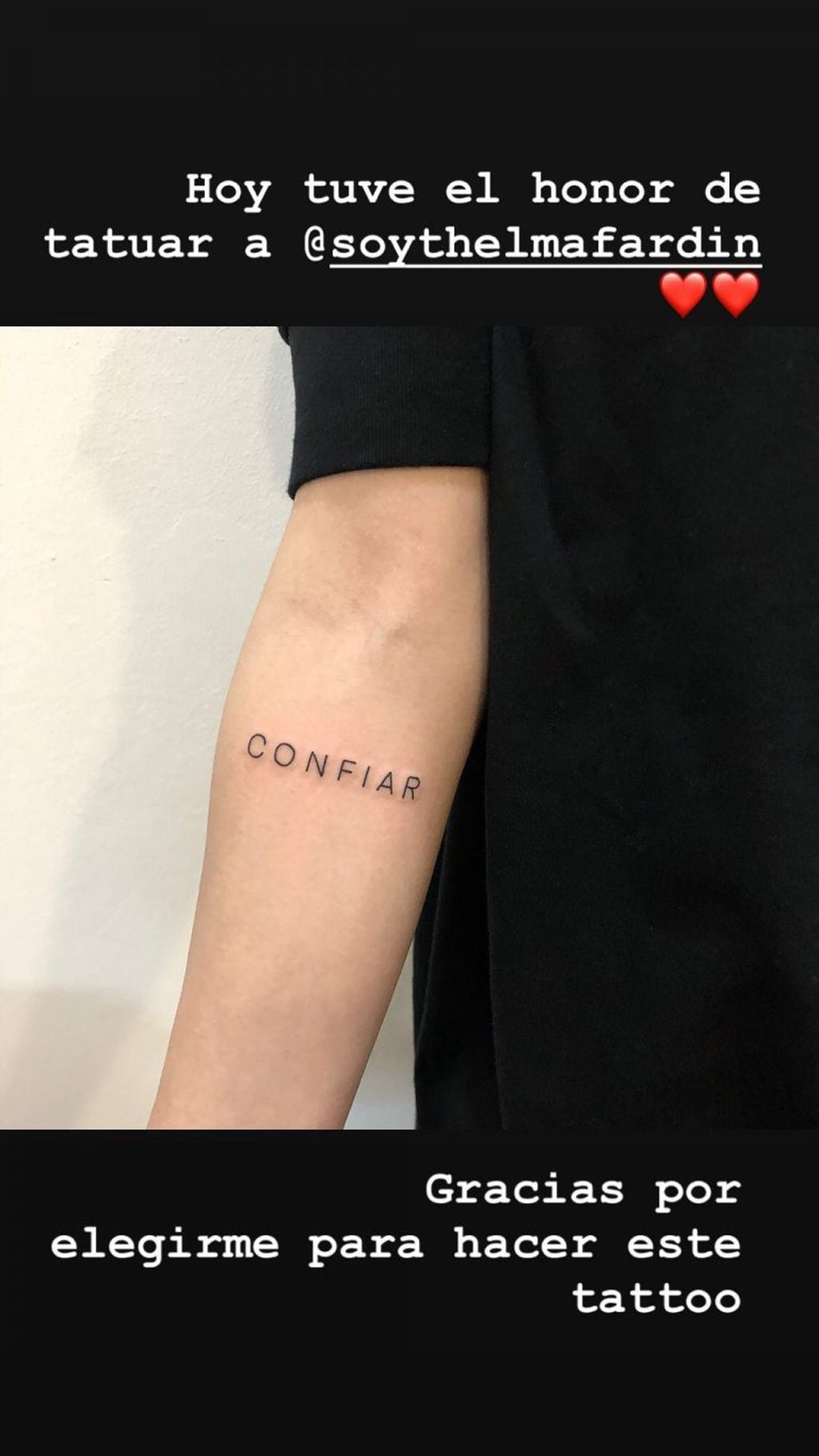 Thelma Fardin se tatuó la palabra "Confiar" en su brazo derecho (Foto: Instagram/ soythelmafardin)