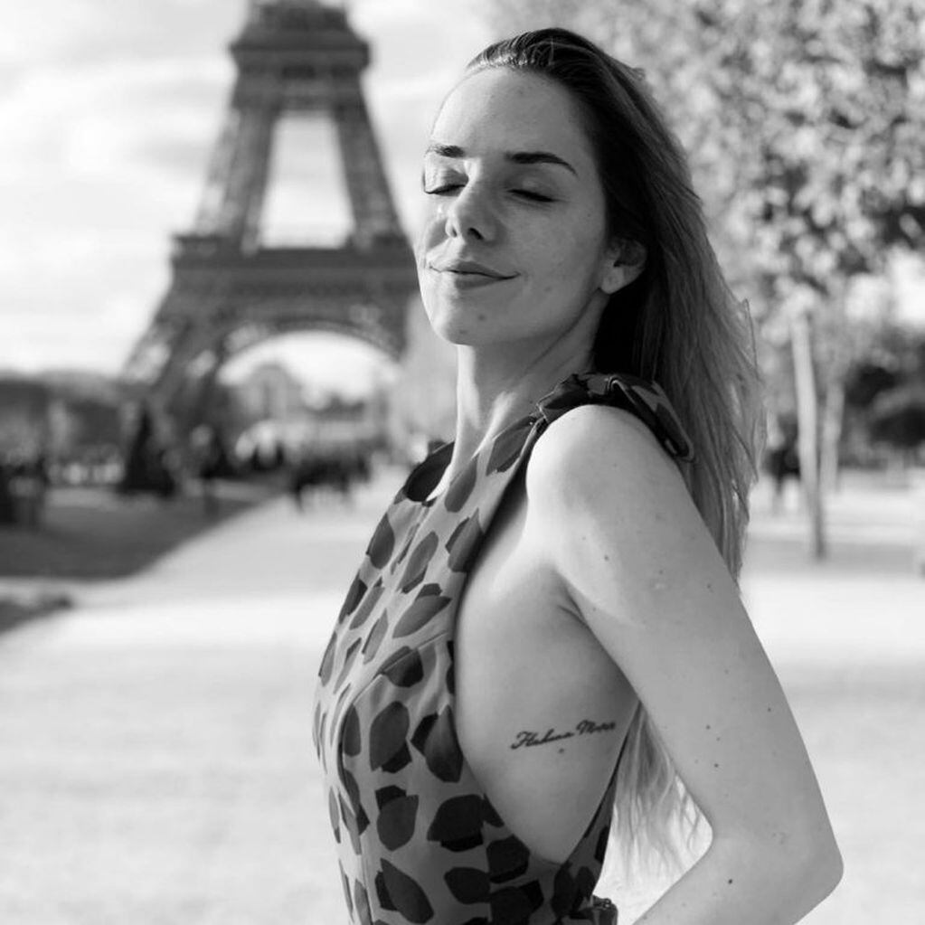 Julieta Nair Calvo de paseo por París (Instagram/@julietanaircalvo)