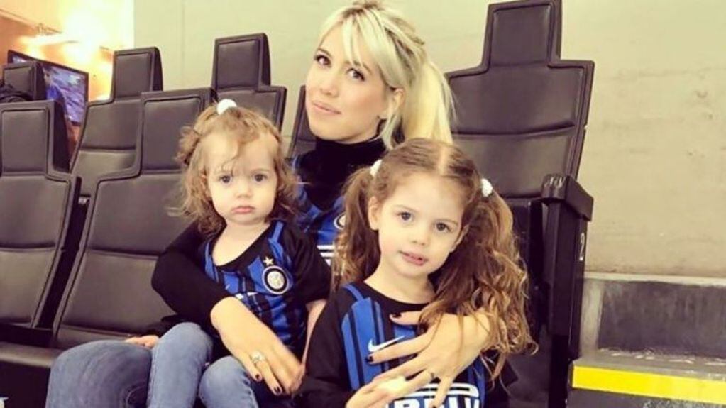 Wanda Nara con Isabella y Francesca