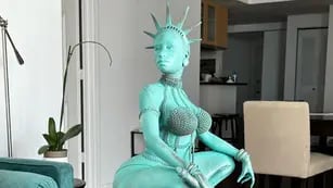 "Lady Liberty", esculutra de Nicky Minaj