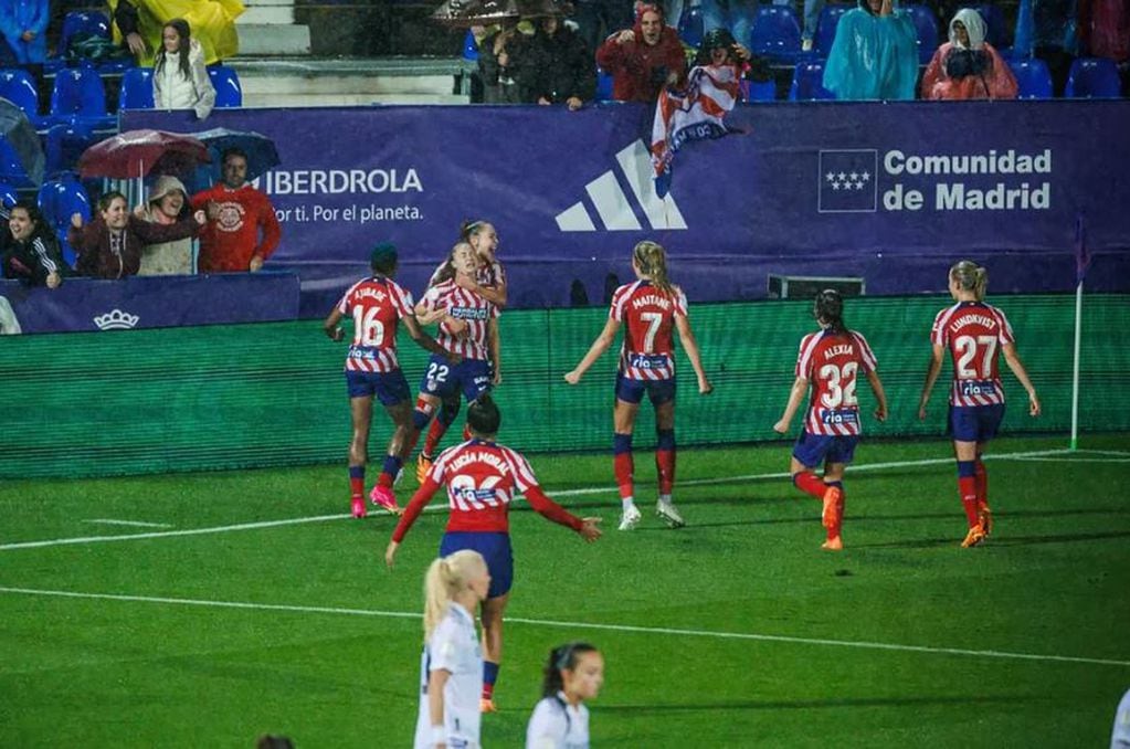 Festejo y emoción de Banini tras el 2-2 contra el Real, en la final de la Copa de La Reina.